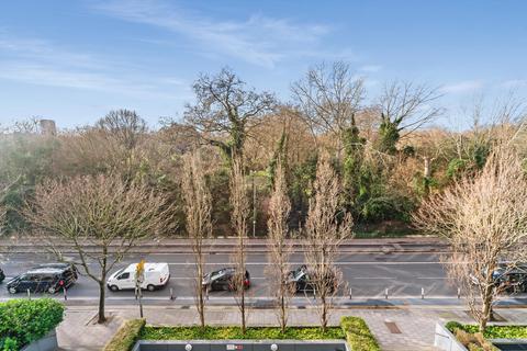 1 bedroom flat to rent, The Bridge, Queenstown Road, London, SW11