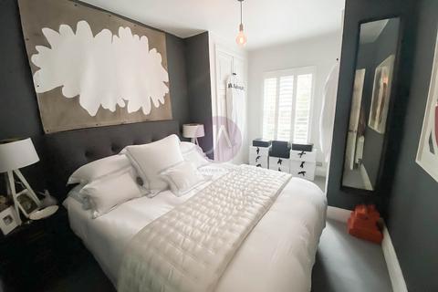 1 bedroom apartment to rent, Bassett Road, Ladbroke Grove, London, W10