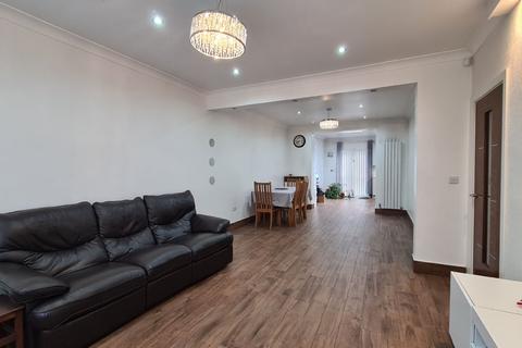 undefined, Worton Way, Isleworth, TW7
