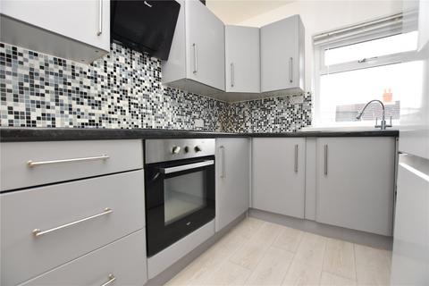 2 bedroom semi-detached house for sale, Newlands Drive, Morley, Leeds, West Yorkshire