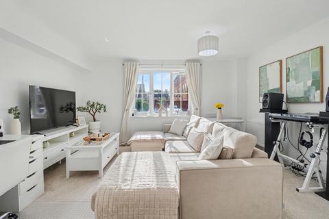 undefined, White's Way, Southampton SO30