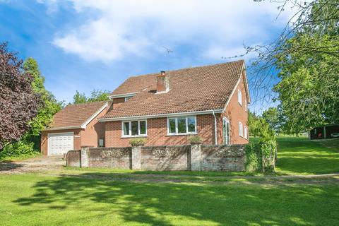 4 bedroom detached house for sale, Mill Road, Badingham, Woodbridge, Suffolk, IP13