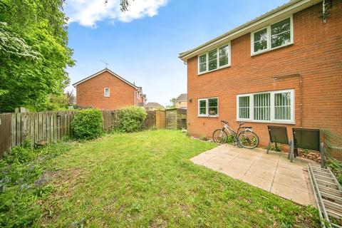 1 bedroom flat for sale, Pearse Way, Purdis Farm, Ipswich, Suffolk, IP3