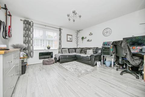 1 bedroom flat for sale, Pearse Way, Purdis Farm, Ipswich, Suffolk, IP3