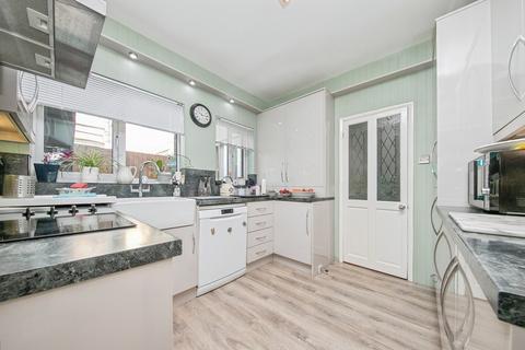 3 bedroom semi-detached house for sale, Felixstowe Road, IPSWICH, Suffolk, IP3