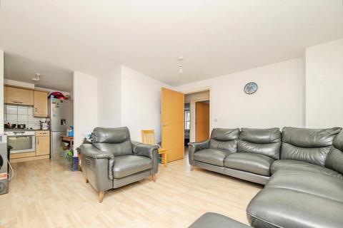 2 bedroom flat for sale, Holman Court, Ipswich, Suffolk, IP2