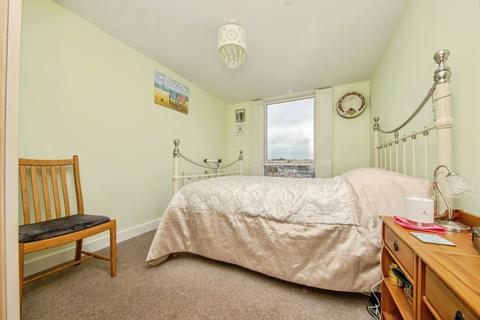 2 bedroom flat for sale, Great Whip Street, Ipswich, Suffolk, IP2
