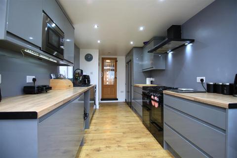 undefined, Yew Tree Road, Manchester M34