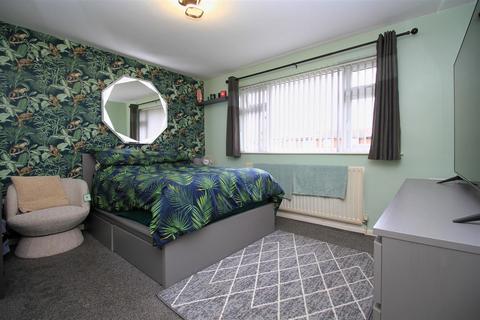 undefined, Yew Tree Road, Manchester M34
