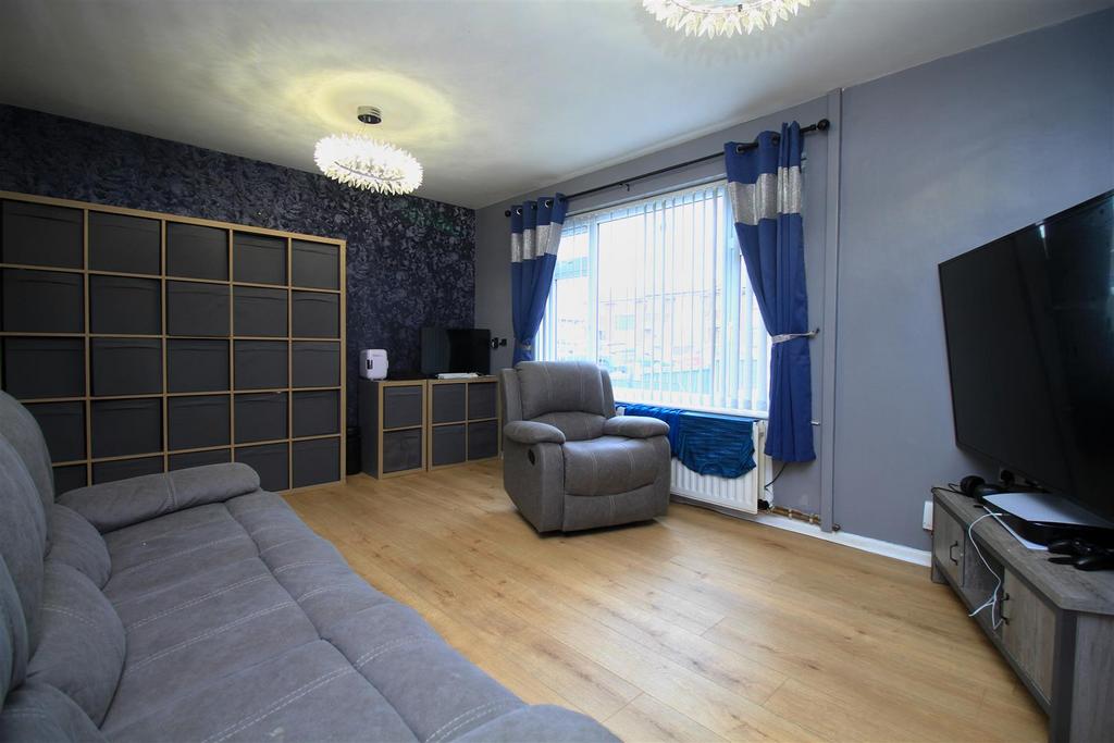 Lounge..jpg