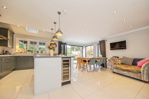 4 bedroom detached house for sale, Kiln Close, Ipswich, Suffolk, IP4