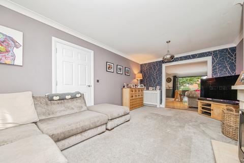 4 bedroom detached house for sale, Kiln Close, Ipswich, Suffolk, IP4