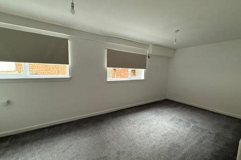 2 bedroom house to rent, Moor Street, Brierley Hill