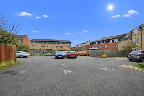 2 bedroom apartment for sale, Mid Water Crescent, Hampton Vale, Peterborough