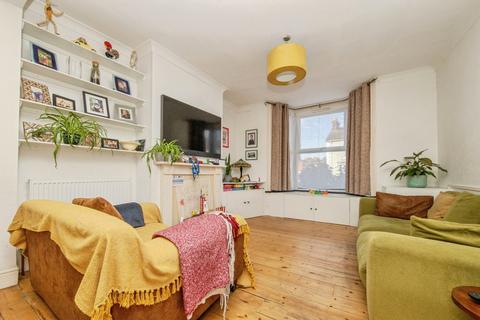 3 bedroom terraced house for sale, Spring Road, Ipswich, Suffolk, IP4