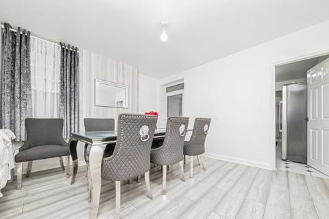 3 bedroom semi-detached house for sale, Burrell Road, Ipswich, Suffolk, IP2