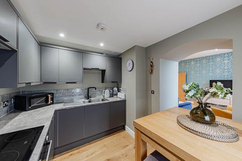 2 bedroom apartment for sale, High Street, Canterbury CT1