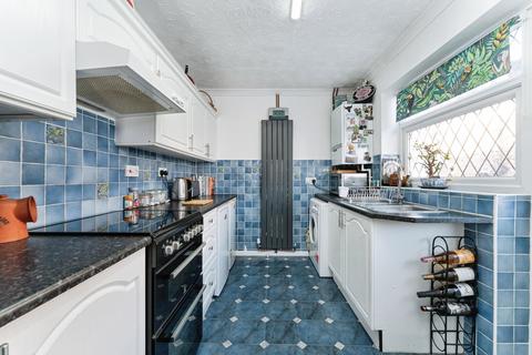 2 bedroom bungalow for sale, Oaklands Drive, Brandon, Suffolk, IP27