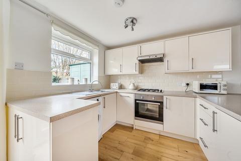 undefined, Breamwater Gardens, Richmond, TW10