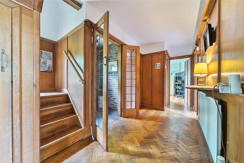 undefined, Wood Way, Farnborough Park