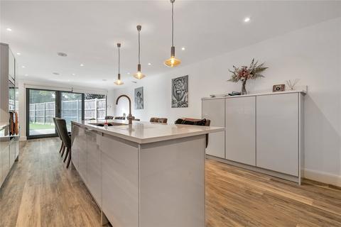 4 bedroom end of terrace house for sale, Crofton Road, Orpington