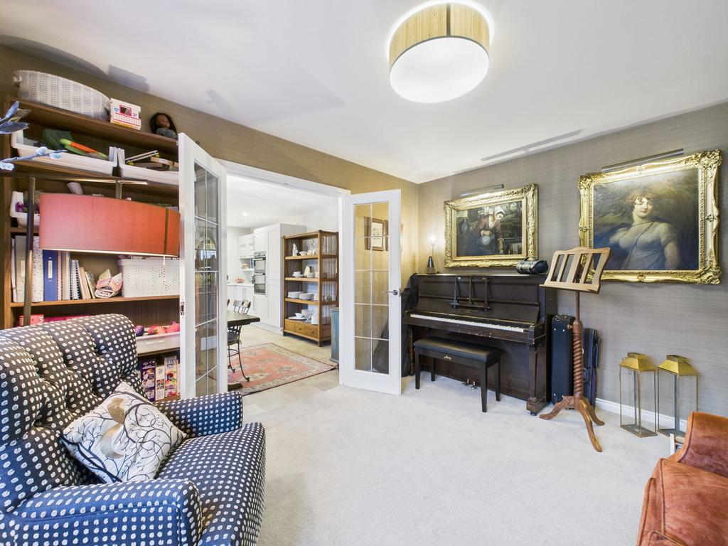 Snug/Second Reception Room