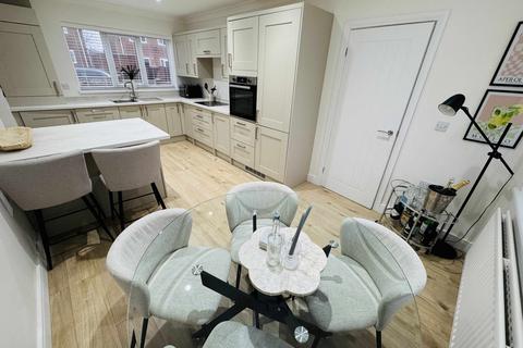 2 bedroom semi-detached house to rent, Norfolk Close, Seaham, Co. Durham, SR7
