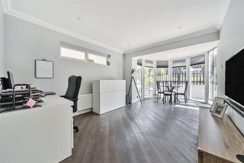 3 bedroom detached house for sale, Rushmore Hill, Orpington