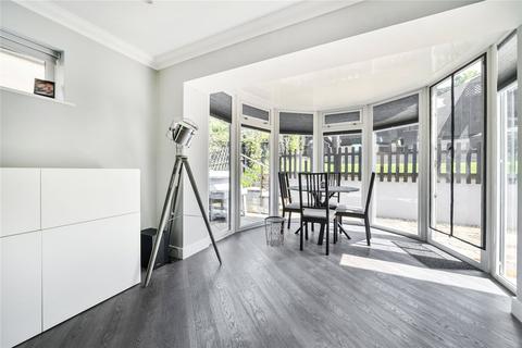 3 bedroom detached house for sale, Rushmore Hill, Orpington