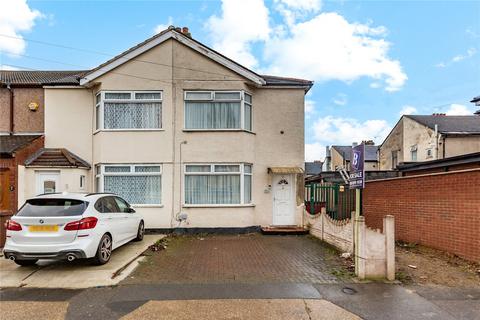 2 bedroom end of terrace house for sale, Kent Road, Dagenham, RM10