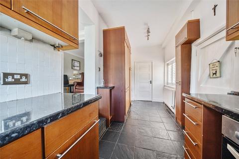 4 bedroom end of terrace house for sale, Croydon Road, Keston, Kent