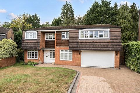 5 bedroom detached house for sale, Wolds Drive, Orpington