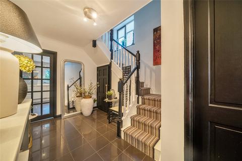 4 bedroom detached house for sale, Hilborough Way, Farnborough Village