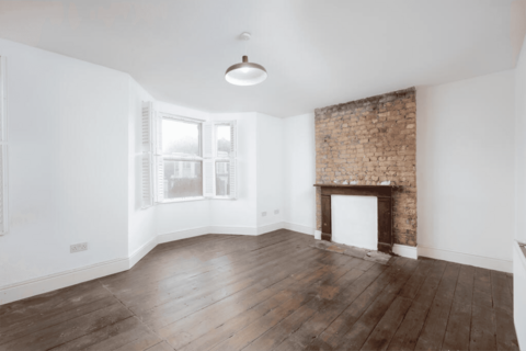 5 bedroom terraced house to rent, Shenley Road, London, SE5