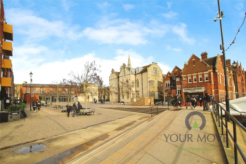Riverside Square