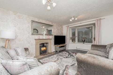 4 bedroom detached house for sale, Whinney Brow, Bradford, BD10