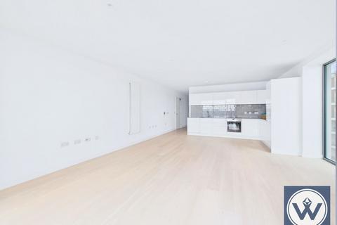3 bedroom flat for sale, Cable Street, London, E16 2SX