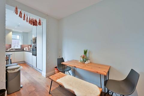 undefined, Upper Richmond Road, Putney, London, SW15
