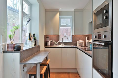 undefined, Upper Richmond Road, Putney, London, SW15