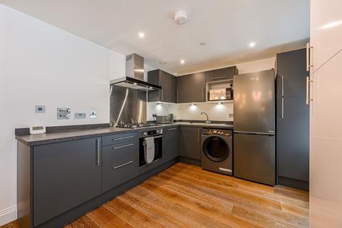3 bedroom flat for sale, Meridian Point, Greenwich, London, SE8