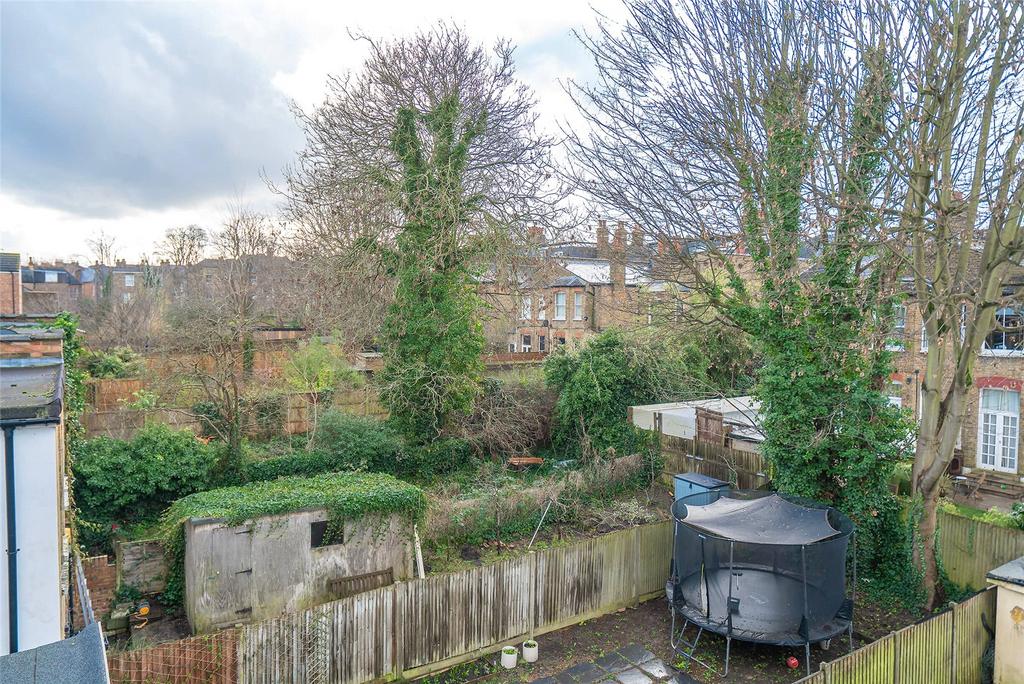 Roof Terrace Views D