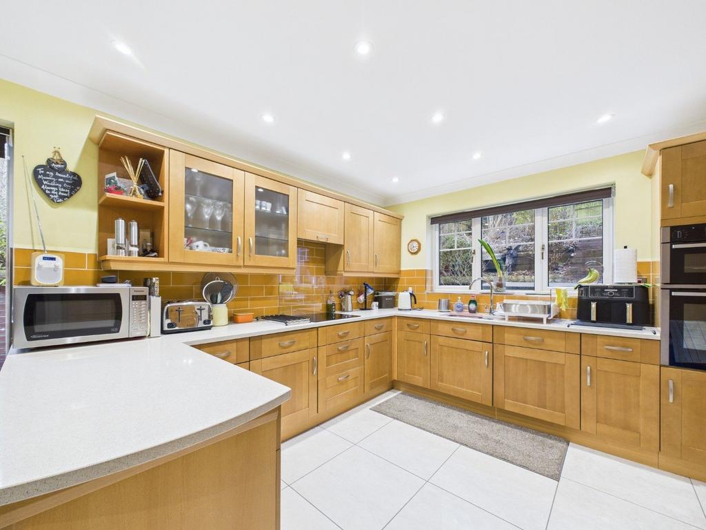 Kitchen/Snug