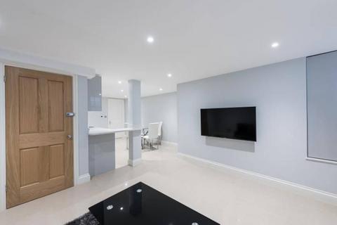Studio for sale, Old Gloucester Street, Holborn, London, WC1N