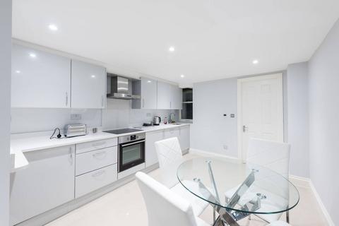 Studio for sale, Old Gloucester Street, Holborn, London, WC1N