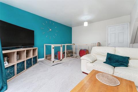3 bedroom terraced house for sale, Blackbird Drive, Bury St. Edmunds, Suffolk, IP32