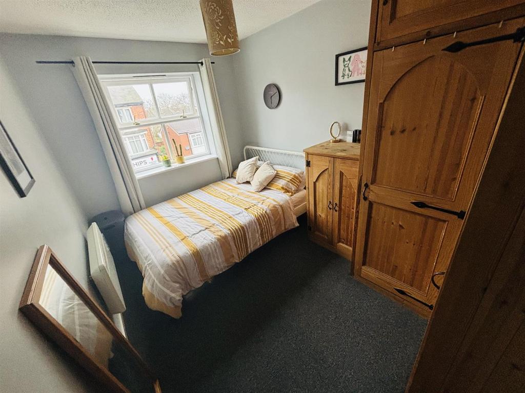 Bedroom.JPEG