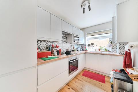 2 bedroom flat for sale, Copers Cope Road, Beckenham