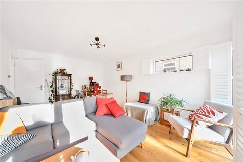 2 bedroom flat for sale, Copers Cope Road, Beckenham
