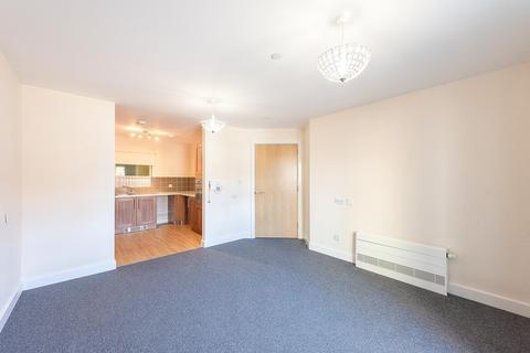 2 bedroom flat for sale, Airfield Road, Bury St. Edmunds, IP32