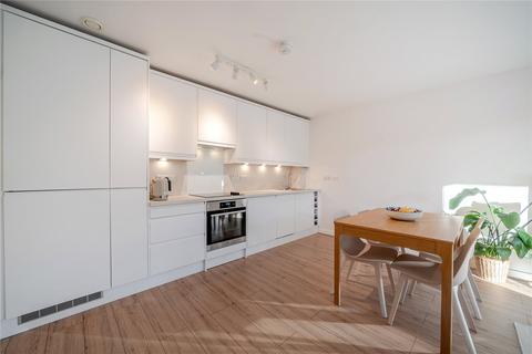 2 bedroom flat for sale, Headingley Drive, Beckenham